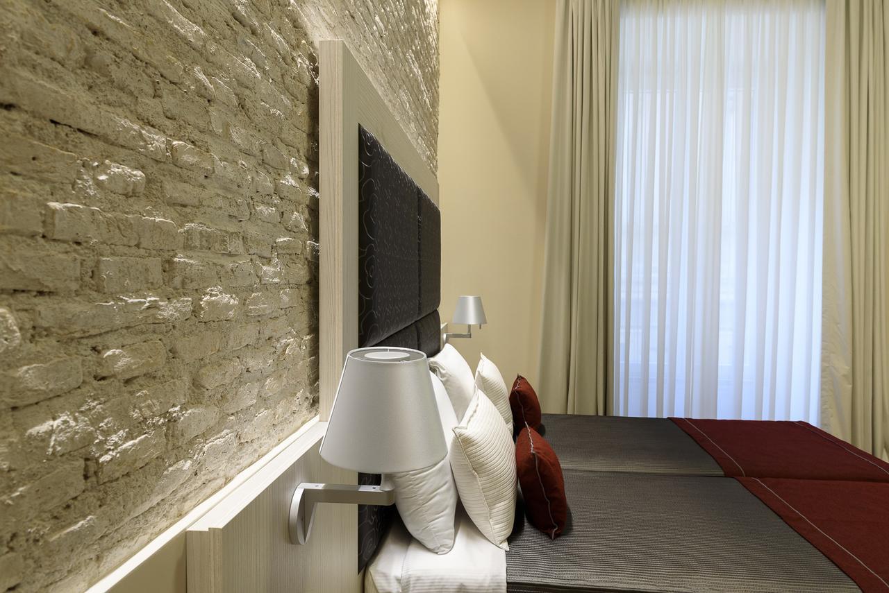 Navona Luxury Guesthouse Rom Exteriör bild