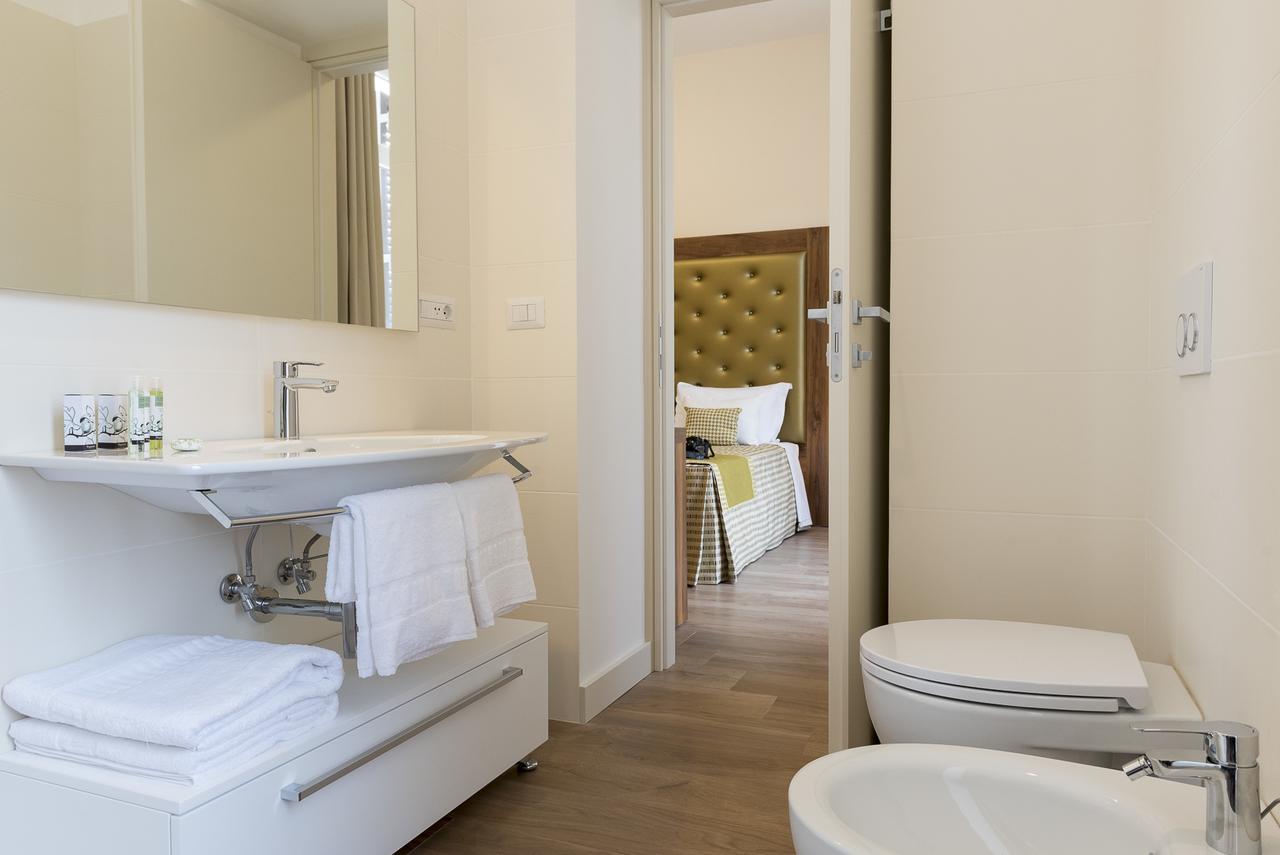 Navona Luxury Guesthouse Rom Exteriör bild